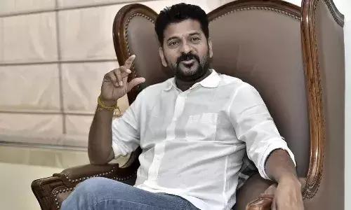 Politics: तेलंगाना में राजनीतिक हलचल, 55 विधायक होंगे बीजेपी में शामिल! शिवराज के साथ रेवंत रेड्डी ने गृह मंत्री शाह से की मुलाक़ात