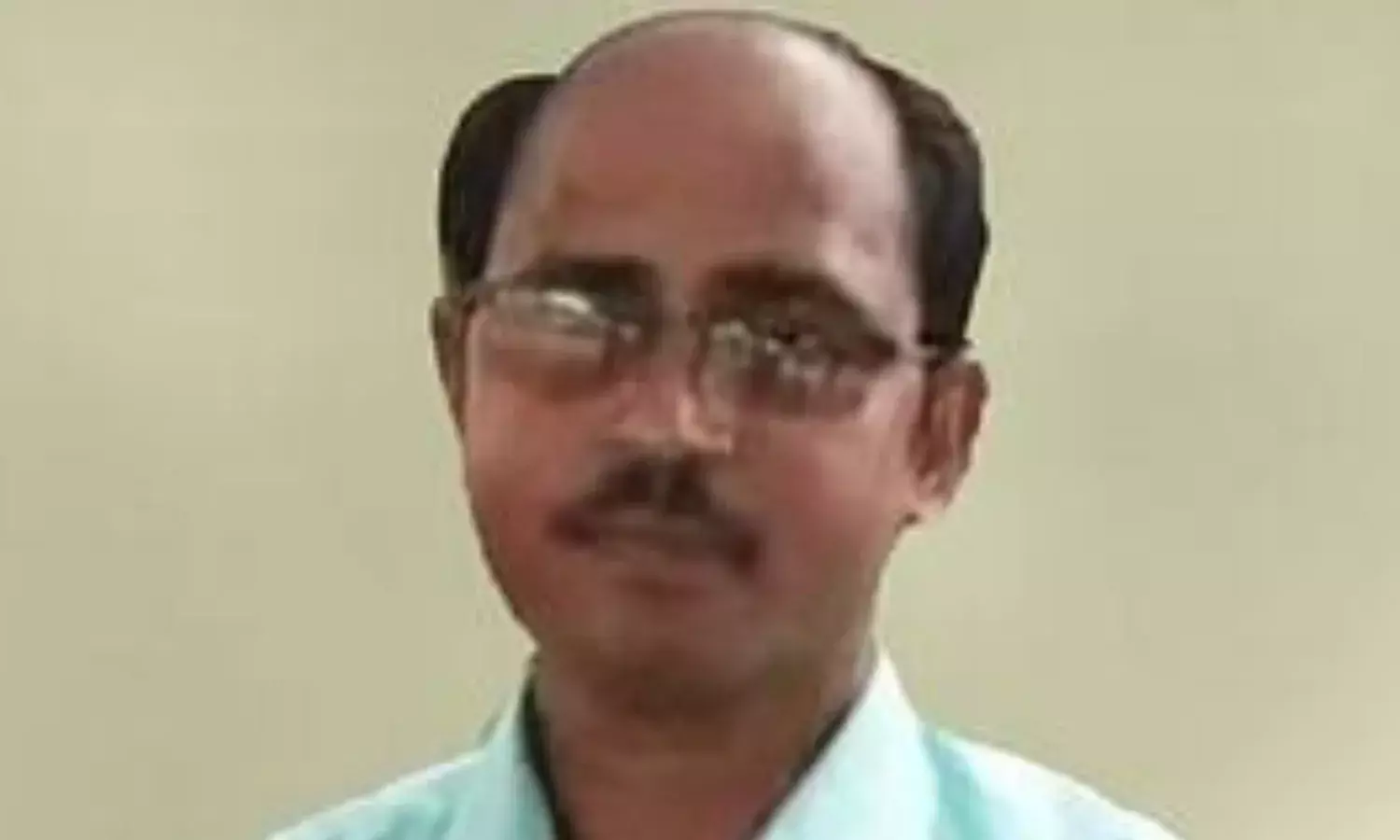 Hathras Stampede: हाथरस कांड का मुख्य आरोपी देव प्रकाश मधुकर ने किया सरेंडर, हादसे के बाद से ही फरार था 1 लाख का ईनामी