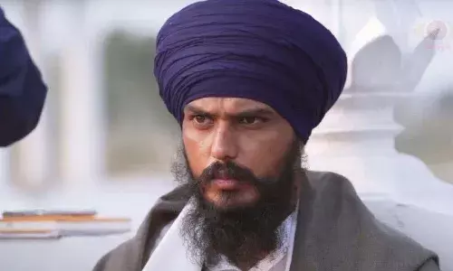 Amritpal Singh: जेल में बंद अमृतपाल आज लेंगे सांसद पद की शपथ, पुलिस हिरासत में पहुंचेंगे संसद Amritpal Singh: जेल में बंद अमृतपाल आज लेंगे सांसद पद की शपथ, पुलिस हिरासत में पहुंचेंगे संसद