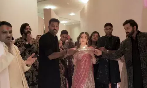 अनंत - राधिका अंबानी की संगीत सेरेमनी में मिला विश्व कप विजेताओं को सम्मान, वीडियो वायरल