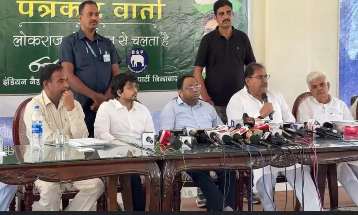 हरियाणा विधानसभा चुनाव साथ लड़ेगी बहुजन और INLD, जानिए कौन होगा मुख्यमंत्री चेहरा हरियाणा विधानसभा चुनाव साथ लड़ेगी बहुजन और INLD, जानिए कौन होगा मुख्यमंत्री चेहरा