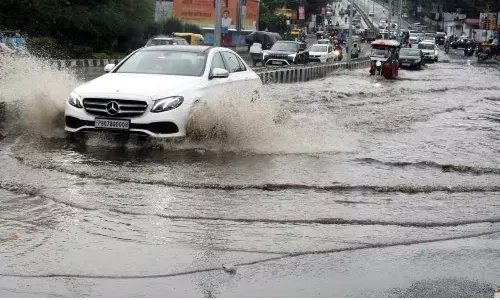 MP Weather Update : राज्य में कमजोर हुआ मानसून तो लोग हो गए परेशान, 3-4 दिनों में बनेगा सिस्टम इन जिलों में भारी बारिश के आसार