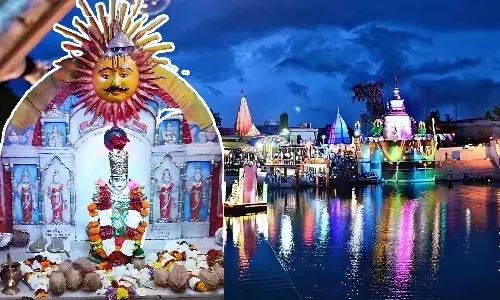 मध्यप्रदेश के इस शहर में शादी जैसे मनता है नदी का जन्मदिन, दुल्हन सा होता घाट का नजारा