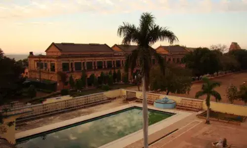 Gwalior: सिंधिया स्कूल में 9वीं कक्षा के छात्र ने नाबालिग छात्रा से किया यौन शोषण, आरोपी के खिलाफ POCSO एक्ट के तहत FIR दर्ज