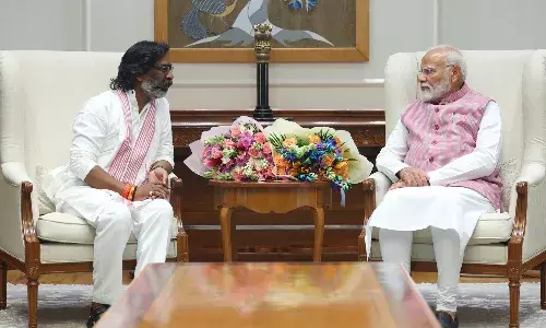 Hemant Soren Met PM Modi : झारखंड CM हेमंत सोरेन पीएम मोदी से मिले, क्या हुई चर्चा