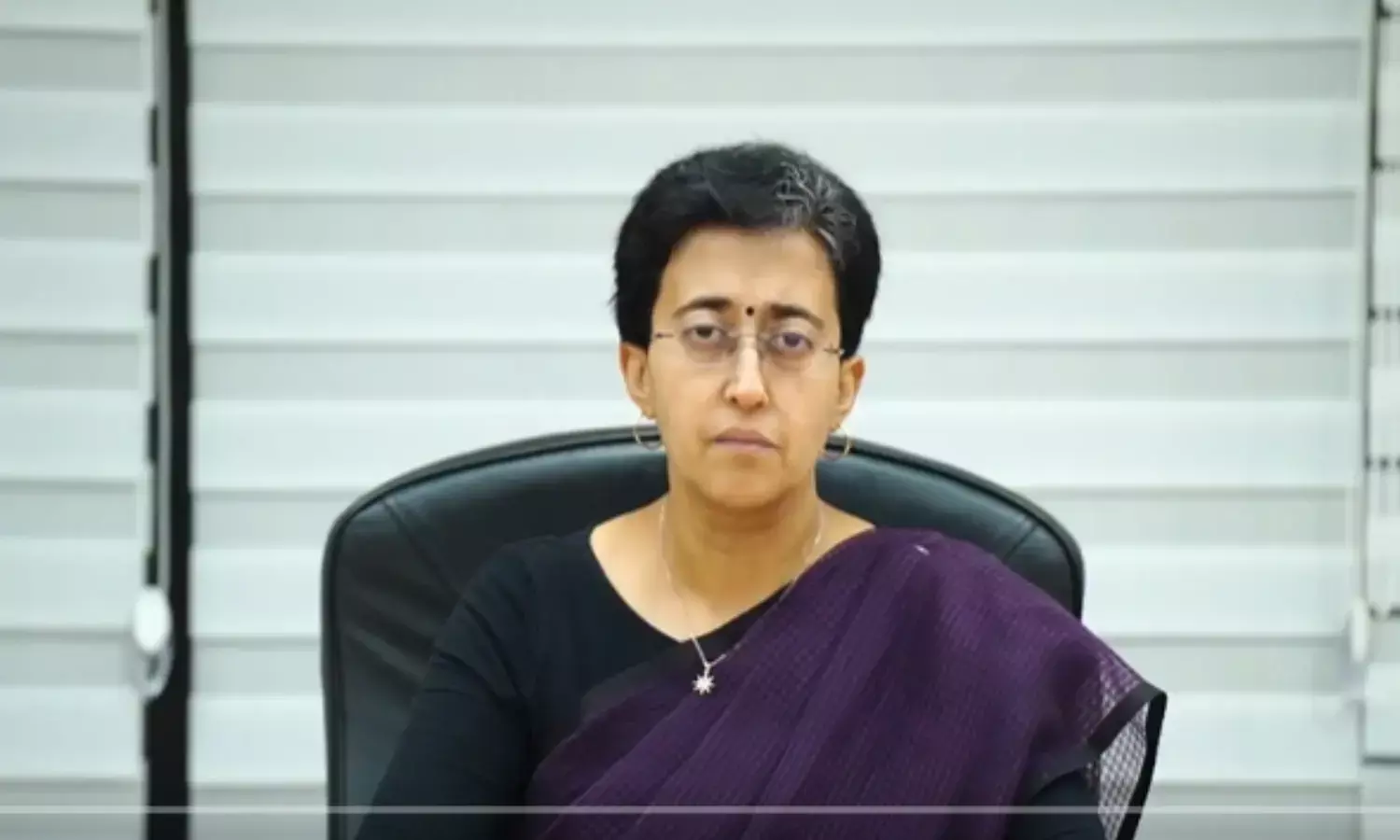 Arvind Kejriwal: केजरीवाल को जेल में आ सकता है Body Ache आप नेता आतिशी जैन ने दिखाई रिपोर्ट, आखिर क्या होता है Body Ache, जानें