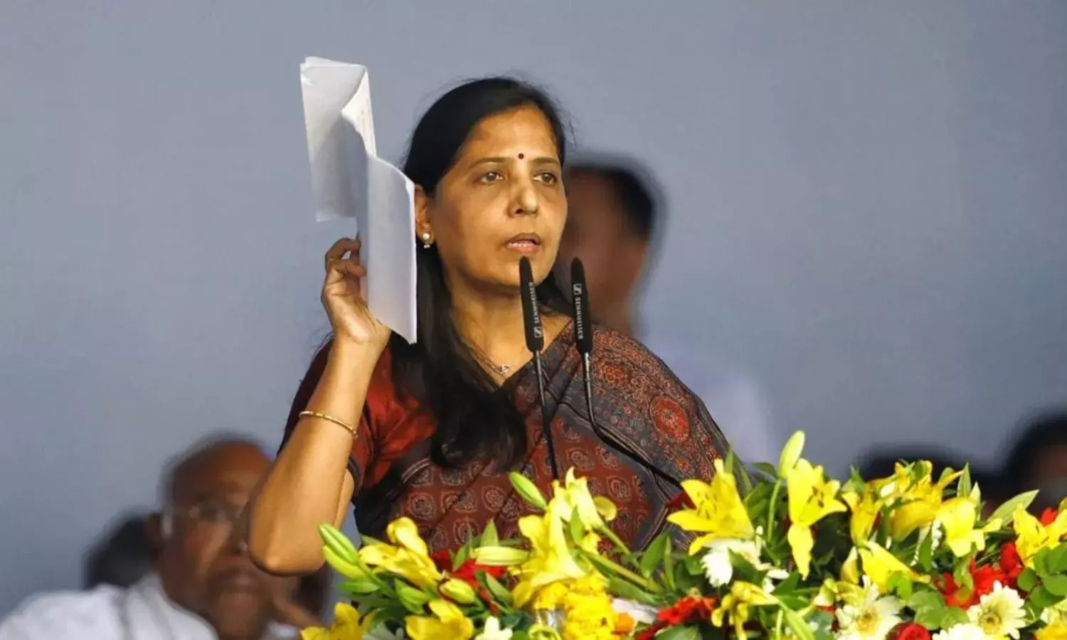 Haryana Election 2024: हरियाणा में आप की 5 गारंटी, 24 घंटे बिजली देंगे फ्री, महिलाओं को इतने हजार देने का वादा Haryana Election 2024: हरियाणा में आप की 5 गारंटी, 24 घंटे बिजली देंगे फ्री, महिलाओं को इतने हजार देने का वादा