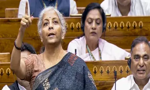 Union Budget 2024 Live: पहली बार नौकरी वालों के लिए अतिरिक्त PF, आंध्र प्रदेश और बिहार के लिए विशेष ऐलान