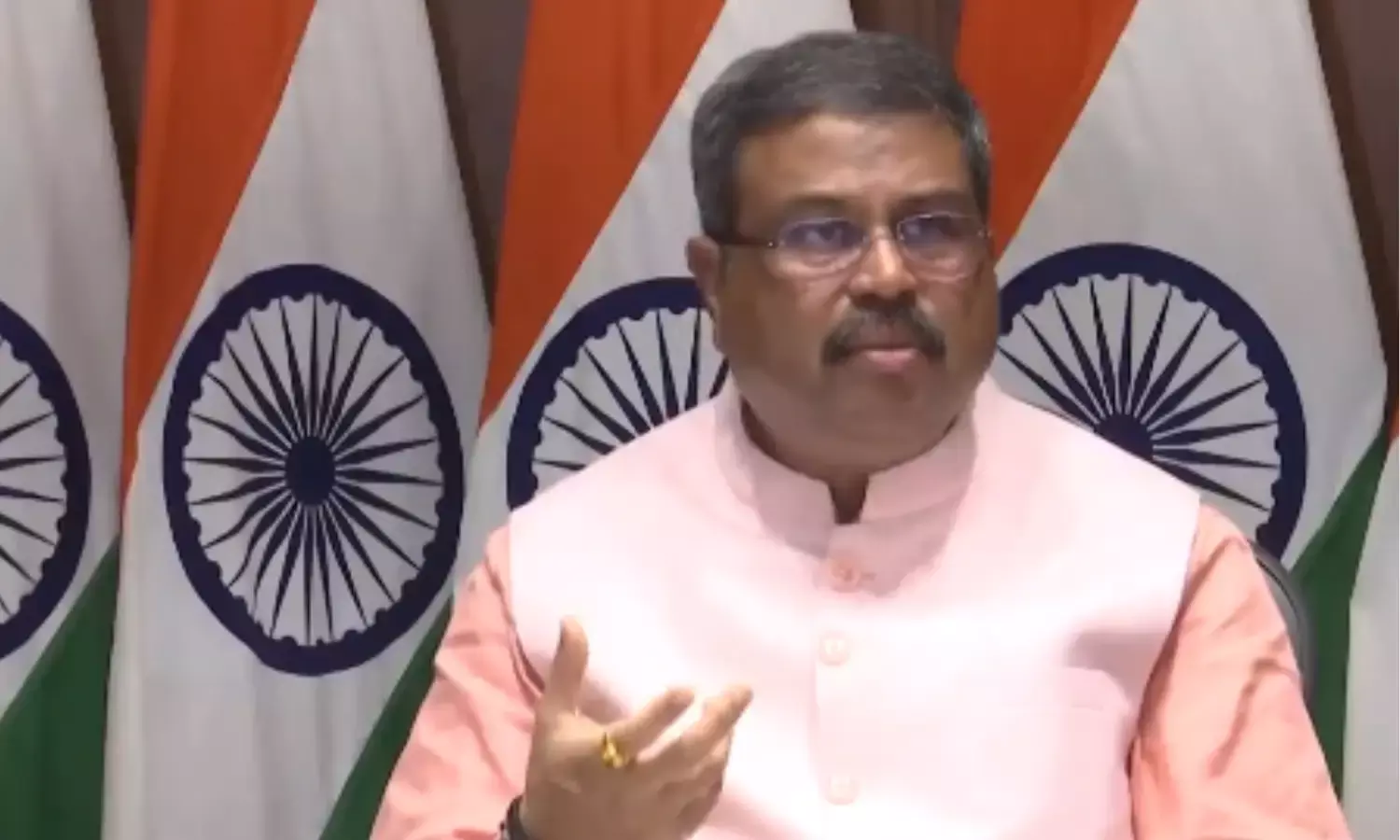 NEET विवाद पर सुप्रीम कोर्ट के फैसले के बाद शिक्षा मंत्री बोले - सत्यमेव जयते