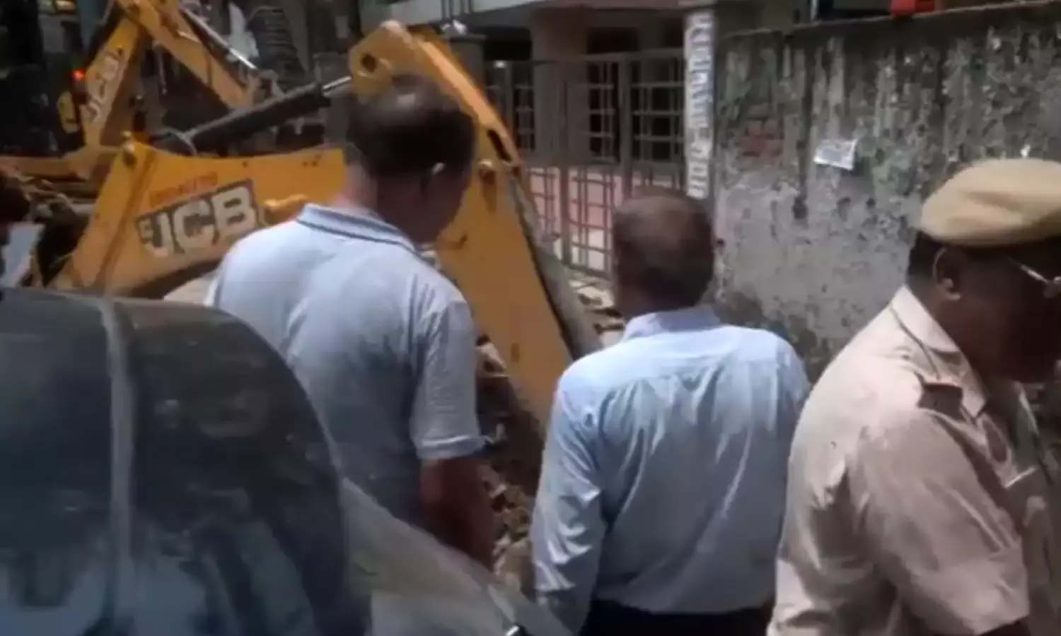 Rajendra Nagar में बुलडोजर का एक्शन, तोड़े जा रहे अवैध कब्जे