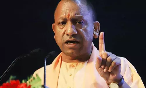 UP Love Jihad News: लव जिहाद को लेकर और सख्त हुई योगी सरकार, ताउम्र होगी जेल, आज योगी सरकार ने पेश किया विधेयक