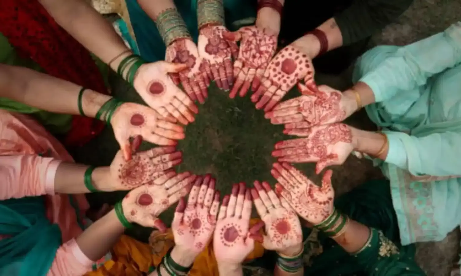 Hariyali Teej Puja: यहां जाने हरियाली तीज, पूजा और आरती करने का सही तरीका