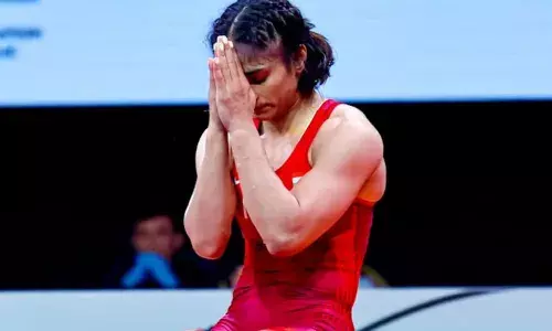 Vinesh Phogat के समर्थन में उमड़ा पूरा बॉलीवुड, लोगों ने लिखा- ‘हम सोच भी नहीं सकते आपको कैसा लग रहा’
