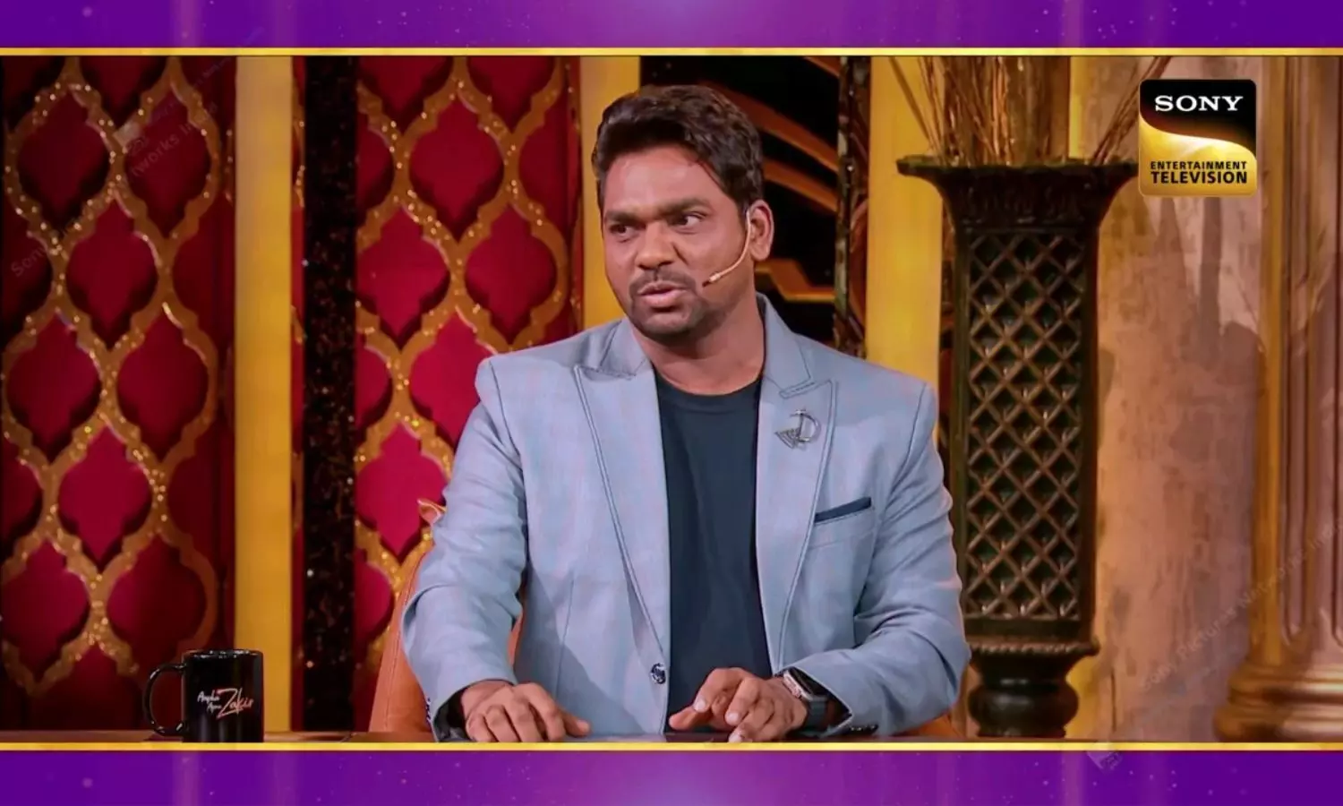 कपिल शर्मा शो को टक्कर देने आ रहा है ‘आपका अपना जाकिर’, प्रोमो वीडियो में दिखे बॉलीवुड के बड़े स्टार्स कपिल शर्मा शो को टक्कर देने आ रहा है ‘आपका अपना जाकिर’, प्रोमो वीडियो में दिखे बॉलीवुड के बड़े स्टार्स