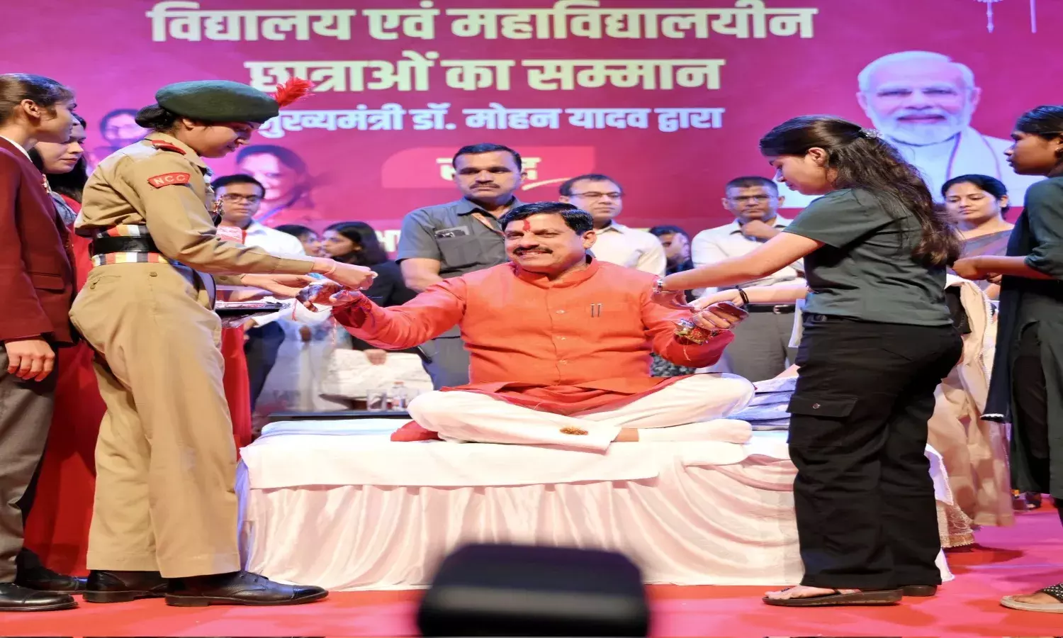 सैनिटरी पैड के लिए पैसे देने वाला देश का पहला राज्य बना  MP, CM मोहन यादव ने प्रदेश की बालिकाओं के खातों में ट्रांसफर किए इतने करोड़