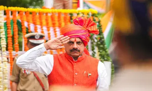CM मोहन यादव ने भोपाल के लाल परेड मैदान में किया ध्वजारोहण