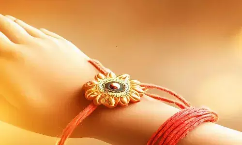 आखिर क्यों मनाया जाता है रक्षाबंधन का त्यौहार, जानिए इससे जुड़ी प्रचलित कहानियां