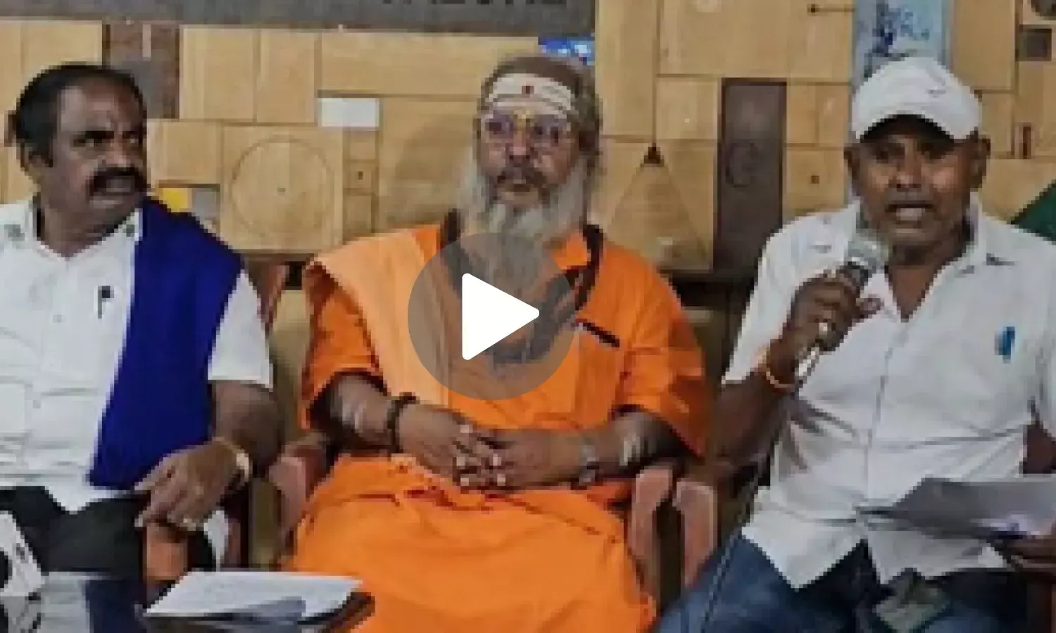 कांग्रेस नेता CK Ravichandran को प्रेस कांफ्रेंस के दौरान आया हार्ट अटैक…