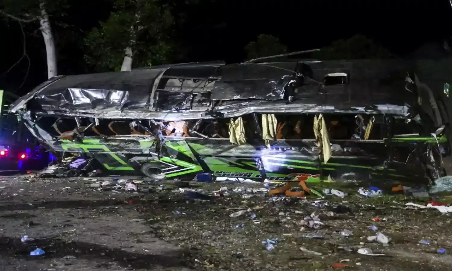 पाकिस्तान से तीर्थ यात्रियों को लेकर जा रही बस ईरान में हुई हादसे का शिकार, 28 लोगों की हुई मौत