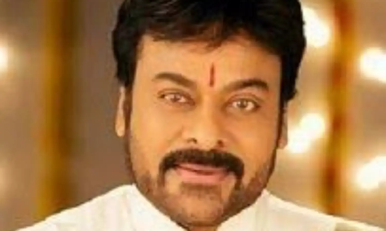 सिनेमा से राजनीति तक, एक मेगास्टार चिरंजीवी की प्रेरणादायक यात्रा सिनेमा से राजनीति तक, एक मेगास्टार चिरंजीवी की प्रेरणादायक यात्रा