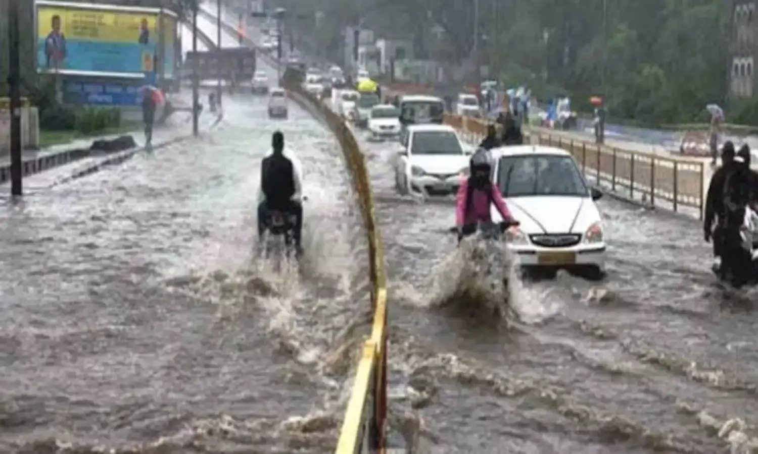 एमपी में मानसून फिर मचाएगा तांडव, 20 जिलों में भारी बारिश का अलर्ट जारी