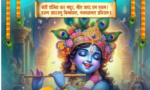 जन्माष्टमी पर देश भर के कृष्ण मंदिरों में भक्तों की भीड़