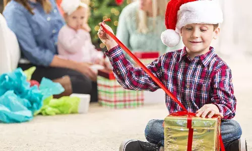 बच्चों के मानसिक और शारीरिक विकास के लिए उपहार वास्तु अनुसार