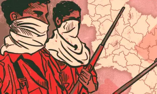 बीजापुर में लाल सलाम का आतंक, 5 दिन में 3 ग्रामीणों की हत्या से सनसनी, पुलिस वाले के भाई को भी नहीं छोड़ा