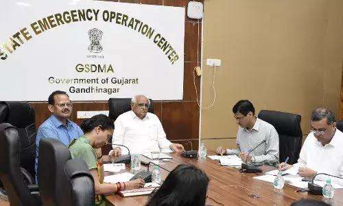 खत्म नहीं हो रहा है गुजरात में तबाही का मंजर, बाढ़ और बारिश के बाद अब चक्रवात का बढ़ा खतरा