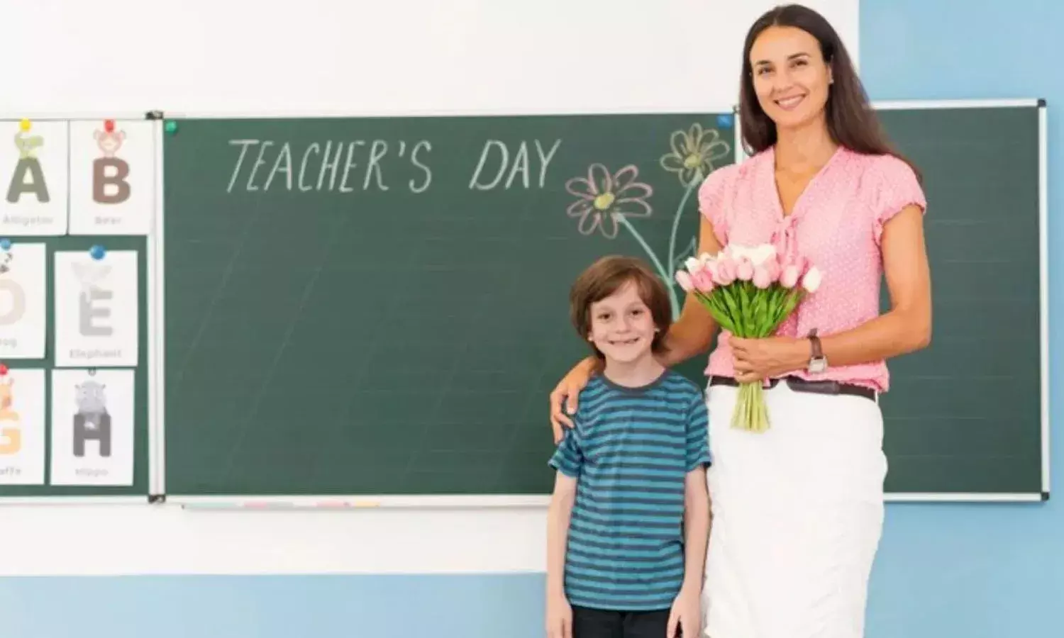 टीचर्स डे पर ये तोहफा कर देगा आपके फेवरेट टीचर को खुश, जानिये उन्हें क्या गिफ्ट करें