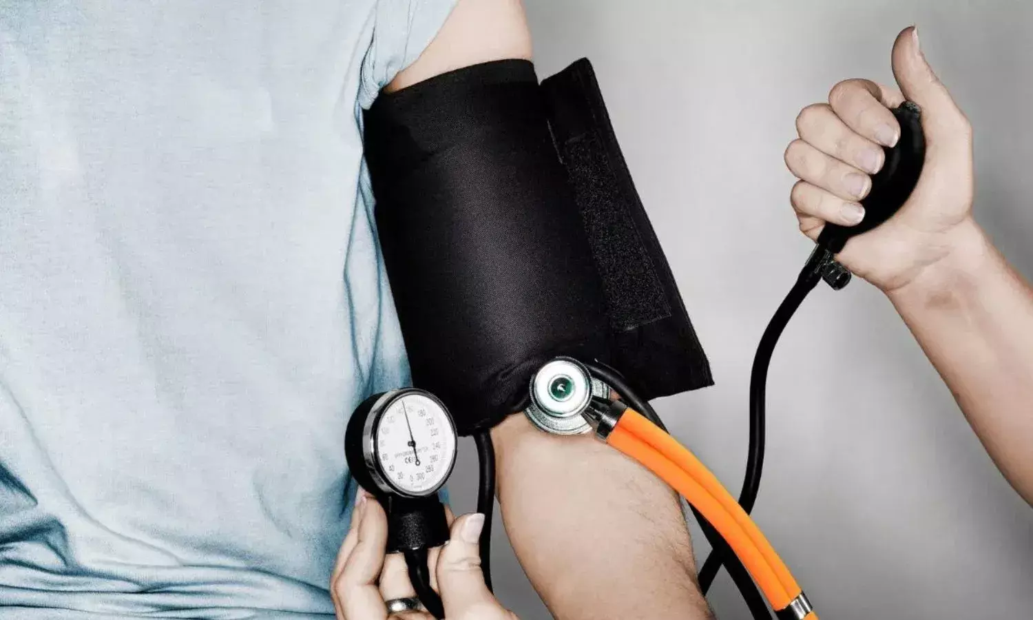 अचानक से बीपी हाई होने पर क्या करें, इस उपाय को करने से मिलेगी राहत