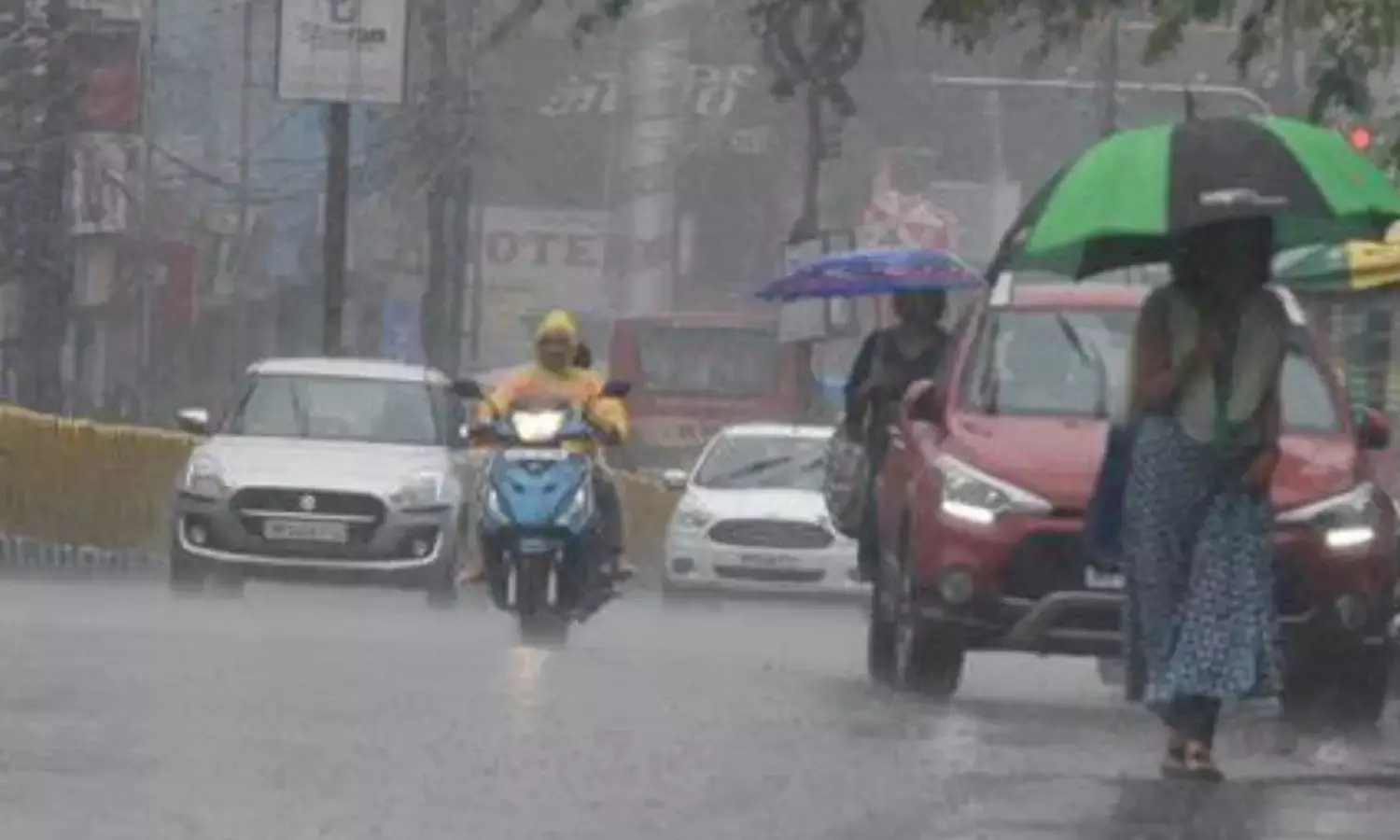 भोपाल समेत विदिशा में तेज बारिश, मध्यप्रदेश में एक्टिव हुआ मानसून का नया सिस्टम भोपाल समेत विदिशा में तेज बारिश, मध्यप्रदेश में एक्टिव हुआ मानसून का नया सिस्टम