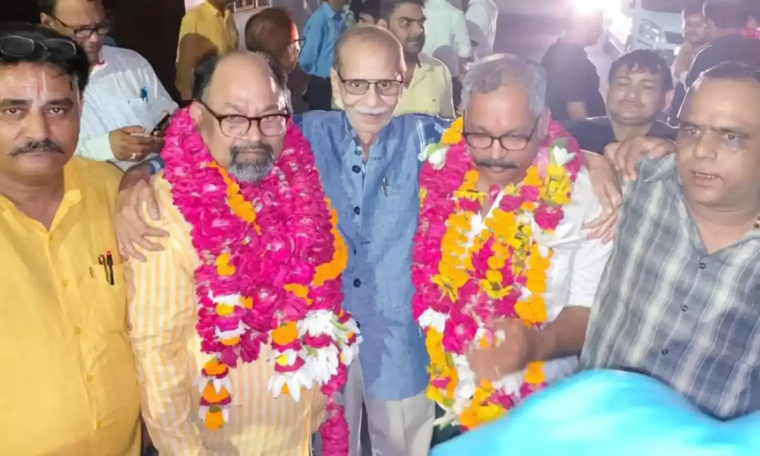 हेमंत तिवारी पांचवीं बार अध्यक्ष, कड़े मुकाबले में भारत सिंह को मिली सचिव की कुर्सी और आलोक त्रिपाठी दोबारा बने कोषाध्यक्ष...