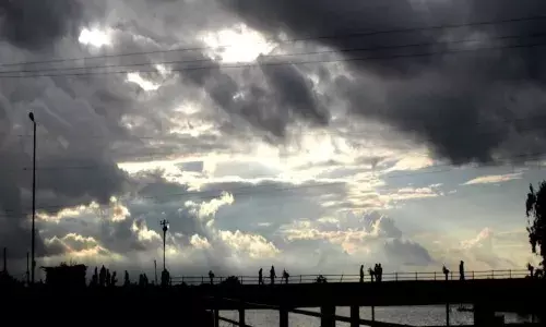 मध्यप्रदेश के कई जिलों में भारी बारिश का अलर्ट, भोपाल में खोले गए डैम के गेट