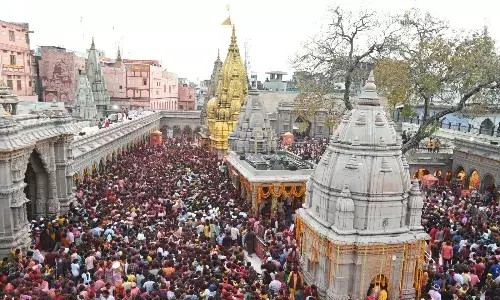 साल 2023 में पूर्वांचल का टॉप धार्मिक एवं टूरिस्ट डेस्टिनेशन बना वाराणसी... साल 2023 में पूर्वांचल का टॉप धार्मिक एवं टूरिस्ट डेस्टिनेशन बना वाराणसी...