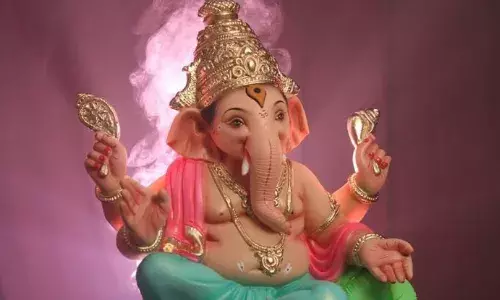 आज पधार रहें गणपति बप्पा, जानिए स्थापना का शुभ मुहूर्त और पूजन विधि