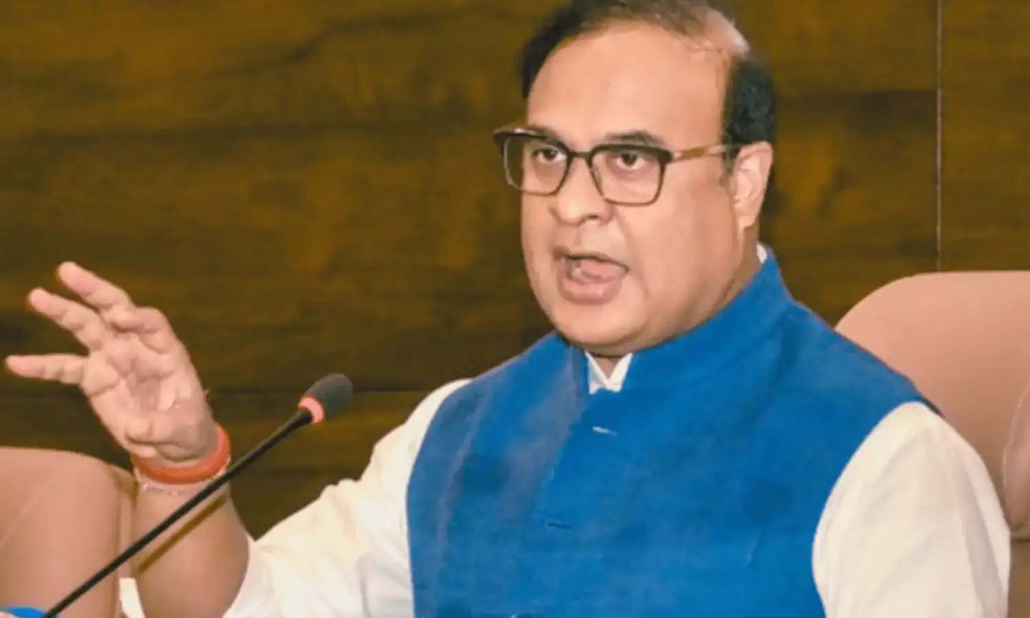 असम सीएम का बड़ा दावा, कहा - बीती रात अवैध बांग्लादेशी भारत घुसने की कर रहे थे कोशिश