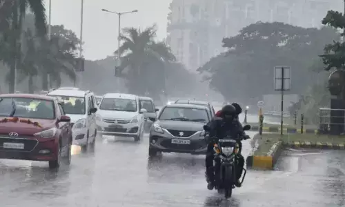 भोपाल में सुबह जमके बरसे बादल, मध्यप्रदेश के कई जिलों में भारी बारिश का रेड अलर्ट भोपाल में सुबह जमके बरसे बादल, मध्यप्रदेश के कई जिलों में भारी बारिश का रेड अलर्ट