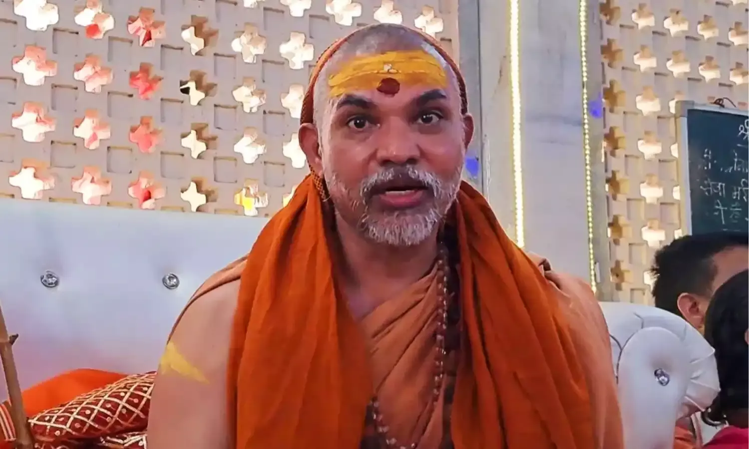 मुसलमानों को अपने इस्लामिक देश में जाकर रहना चाहिए, भारत इस्लामिक देश नहीं है… -  स्वामी अविमुक्तेश्वरानंद