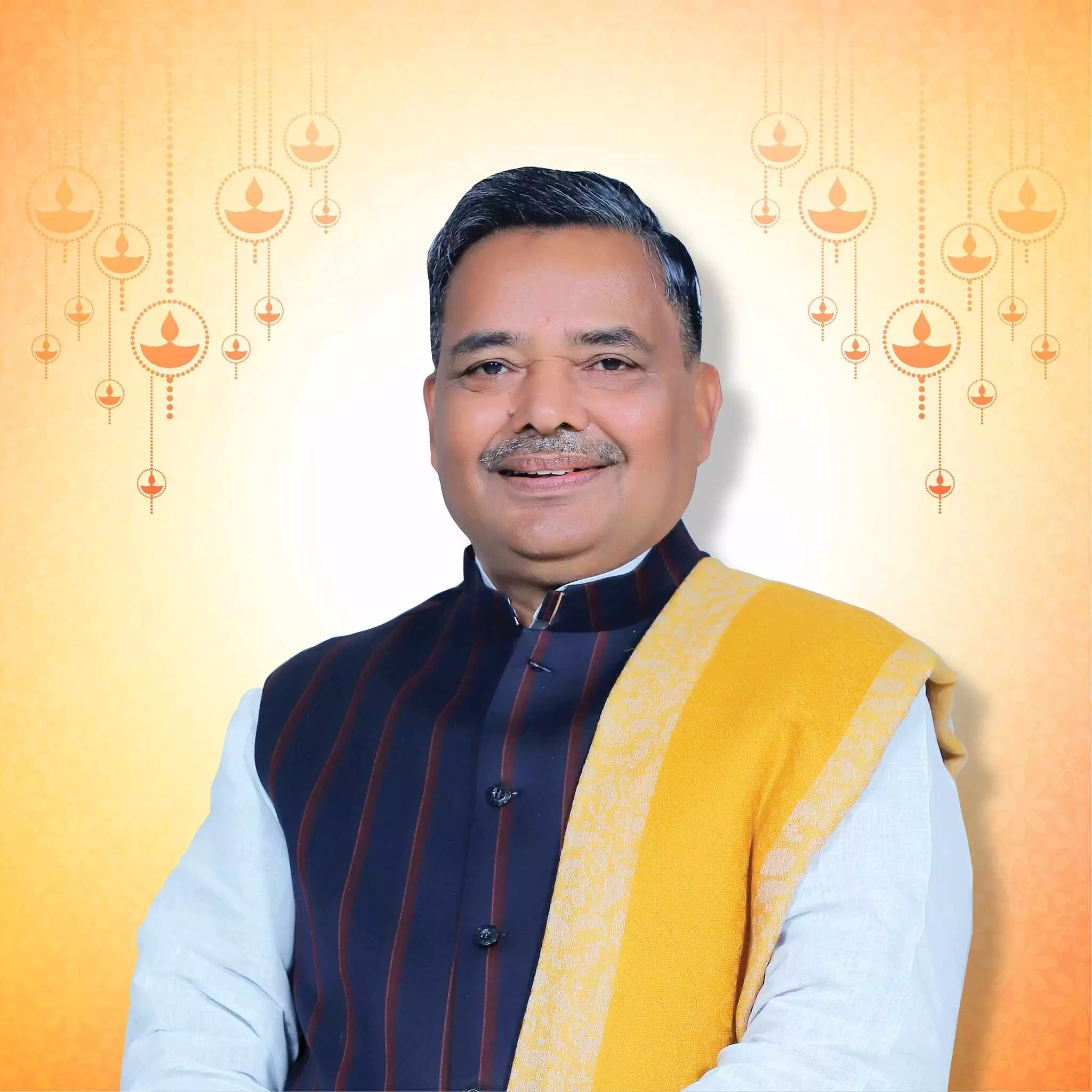 पर्यटन एवं संस्कृति मंत्री जयवीर सिंह 