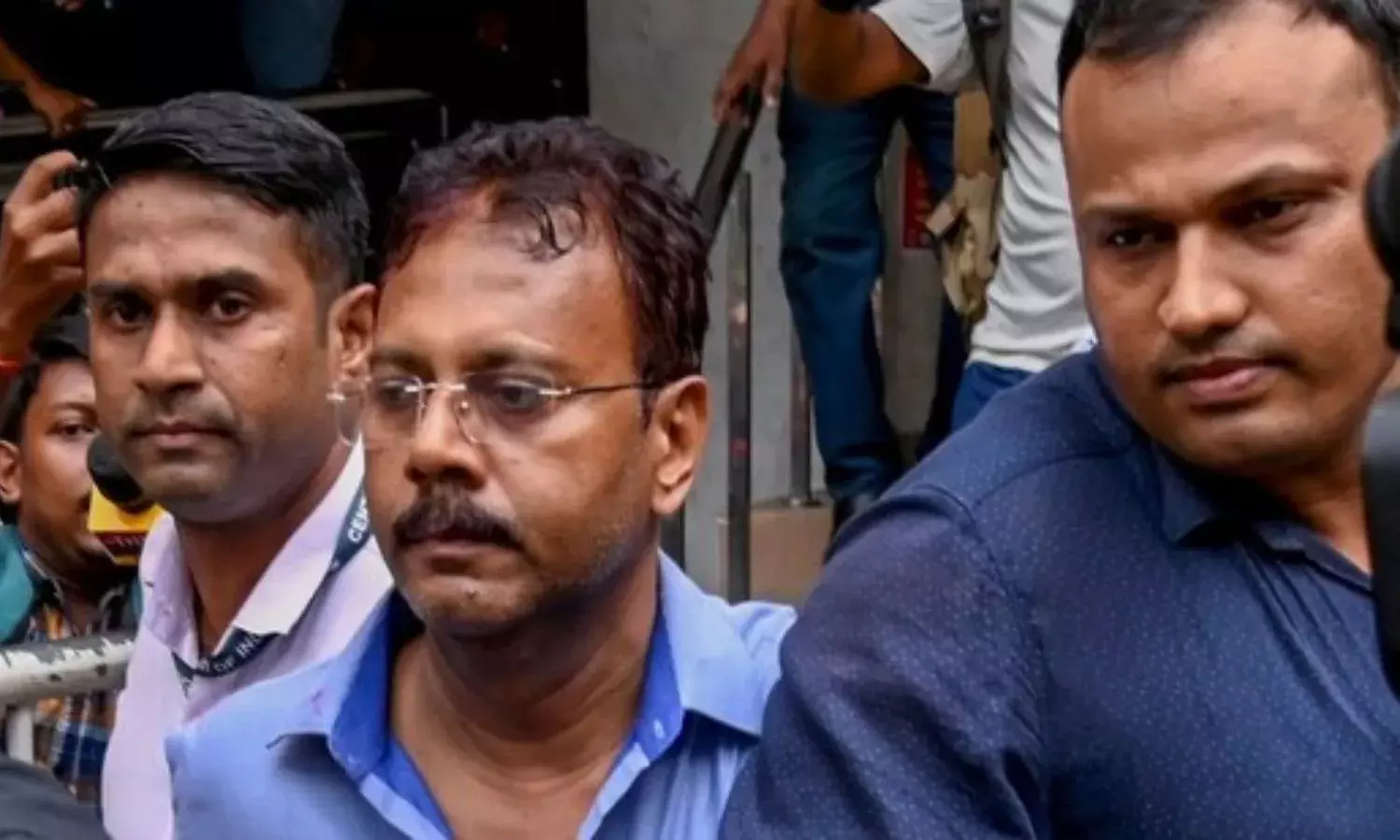 कोलकाता डॉक्टर केस मामले में CBI का बड़ा एक्शन, पूर्व प्रिंसिपल संदीप घोष को किया गिरफ्तार