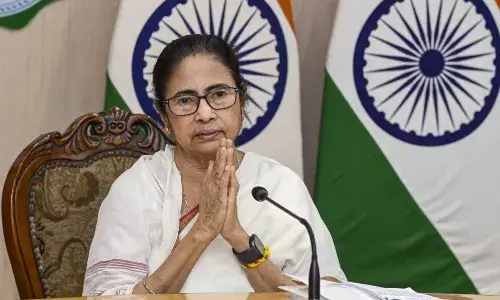 लाइव स्ट्रीमिंग पर अड़े डॉक्टर्स, सीएम बनर्जी ने बुलाई फाइनल बैठक, कहा - मीटिंग के मिनट्स को रिकॉर्ड करेंगे