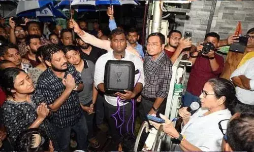 सुप्रीम कोर्ट में सुनवाई आज, ममता ने मान ली ये तीन मांग, फिर भी काम पर वापस क्यों नही जा रहे डॉक्टर, जानिए