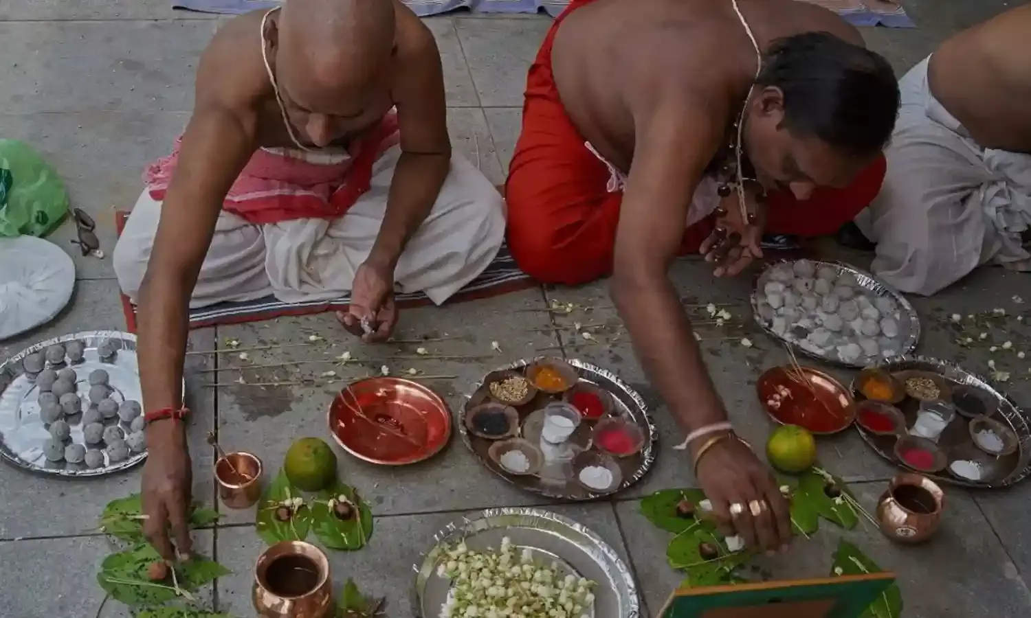 पितृ पक्ष 2024: 18 सितंबर से शुरू होने वाले पितृ पक्ष के दौरान पालन करने योग्य महत्वपूर्ण बातें पितृ पक्ष 2024: 18 सितंबर से शुरू होने वाले पितृ पक्ष के दौरान पालन करने योग्य महत्वपूर्ण बातें