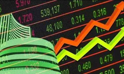 फ्लैट शुरू हुआ शेयर बाजार, सेंसेक्स 50 अंक तो निफ्टी में इतने अंकों की हुई गिरावट