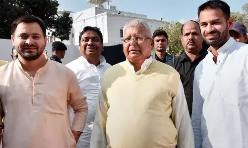 लैंड फॉर जॉब मामले में पहली बार तेज प्रताप यादव को किया गया तलब, 7 अक्टूबर को होना होगा पेश