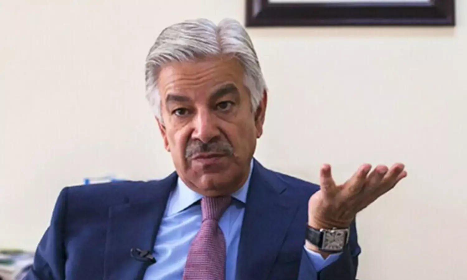 आर्टिकल 370 की बहाली पर कांग्रेस - NC के रुख से पाकिस्तान खुश! रक्षा मंत्री ने दिया बयान