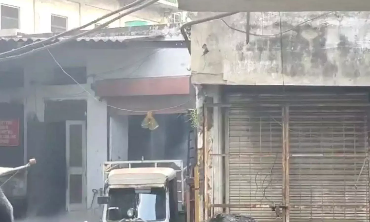 अमोनिया गैस लीक होने से बड़ा हादसा, दम घुटने से एक ने तोड़ा दम