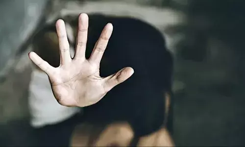 भोपाल में एक और मासूम के साथ अत्‍याचार, स्‍कूल वैन के ड्राइवर ने 3 साल की बच्‍ची के साथ की गंदी हरकत...