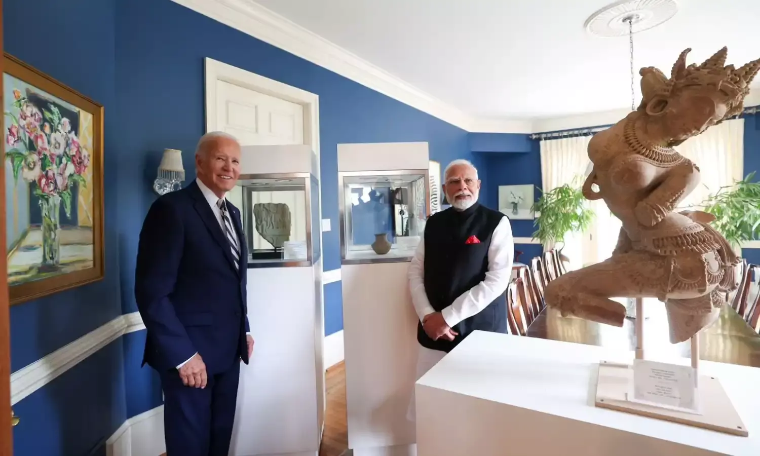 भारत लौटेगा हमारा खजाना, अमेरिका ने लौटाई 297 पुरावशेष भारत लौटेगा हमारा खजाना, अमेरिका ने लौटाई 297 पुरावशेष